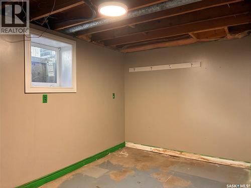 217 3A Street E, Nipawin, SK - Indoor