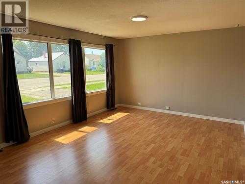 217 3A Street E, Nipawin, SK - Indoor Photo Showing Other Room