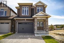 35 COLDBROOK DRIVE Cavan Monaghan (Millbrook Village), ON L0A 1G0