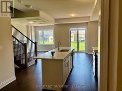 3085 PERKINS WAY Oakville, ON L6H 7Z5