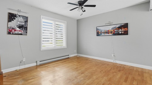 Salon - 1290 159E Rue, Saint-Georges, QC - Indoor Photo Showing Other Room