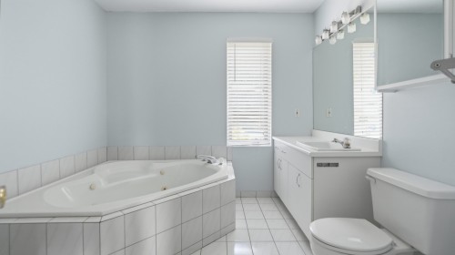 Salle de bains - 1290 159E Rue, Saint-Georges, QC - Indoor Photo Showing Bathroom
