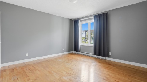 Chambre à coucher - 1290 159E Rue, Saint-Georges, QC - Indoor Photo Showing Other Room