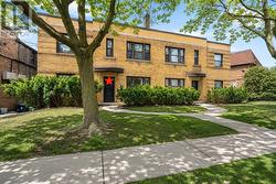 MAIN - 107 CHATSWORTH DRIVE  Toronto, ON M4R 1R8