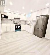 252 BOREALIS AVENUE Aurora, ON L4G 7V9