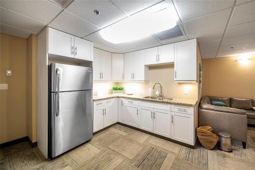 212 775 Sterling Lyon Parkway, Winnipeg, MB - Indoor Photo Showing Kitchen With Double Sink