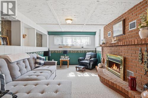 2339 Gillingham Drive, Burlington, ON - Indoor Photo Showing Living Room With Fireplace