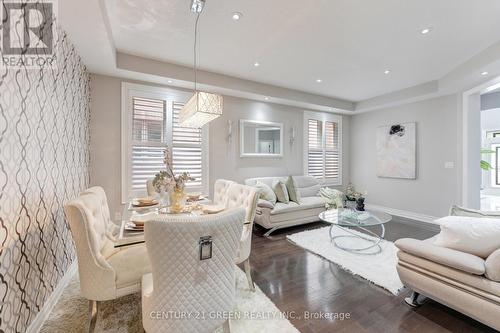 3 Lisson Crescent, Brampton, ON - Indoor Photo Showing Living Room