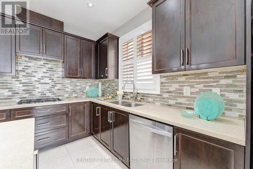 3 Lisson Crescent, Brampton, ON - Indoor Photo Showing Kitchen With Double Sink With Upgraded Kitchen