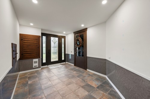 Hall d'entrée/Vestibule - 5300 Crois. St-Norbert, Val-Morin, QC - Indoor Photo Showing Other Room