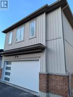 3 OAKMOOR LANE Markham, ON L6B 0B3