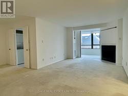 704B - 195 ST PATRICK STREET Toronto, ON M5T 2Y8