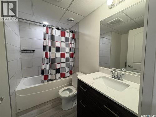 27 Calvert Crescent, Lanigan, SK - Indoor Photo Showing Bathroom