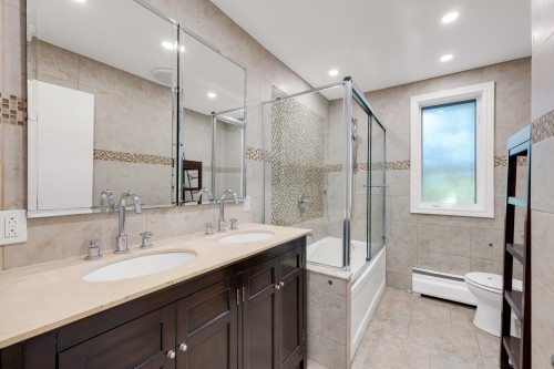 Salle de bains - 1160 Ch. Lucerne, Mont-Royal, QC - Indoor Photo Showing Bathroom