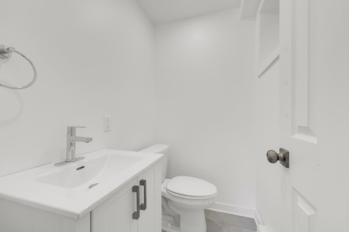 Salle d'eau - 1160 Ch. Lucerne, Mont-Royal, QC - Indoor Photo Showing Bathroom