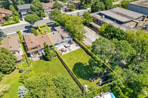 Cour - 1160 Ch. Lucerne, Mont-Royal, QC - Outdoor With View