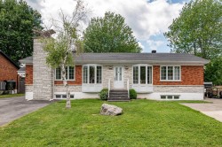100  - 102 Rue Guérin Sainte-Catherine, QC J5C 1M4