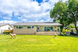 3 Hanna Street  Winnipeg, MB R2V 2H2