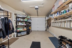 Garage - 