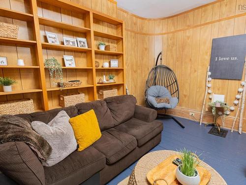 44 John Street, Shelburne, NS - Indoor