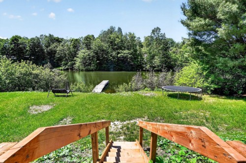 Courtyard - 405 Rue De La Montagne, Saint-Calixte, QC - Outdoor