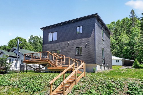 Courtyard - 405 Rue De La Montagne, Saint-Calixte, QC - Outdoor With Exterior