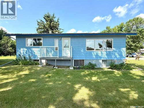1317 Main Street, Canora, SK - Outdoor
