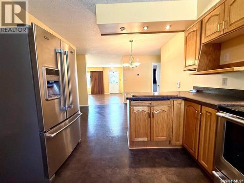 1317 Main Street, Canora, SK - Indoor Photo Showing Kitchen