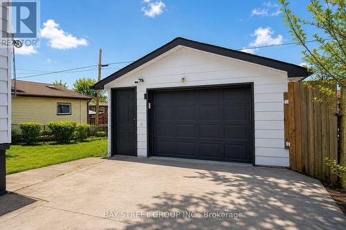 351 East 27Th Street, Hamilton, ON - Outdoor With Exterior