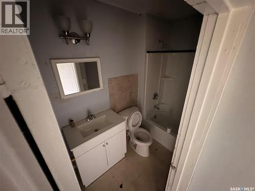 218 Main Street, Norquay, SK - Indoor Photo Showing Bathroom