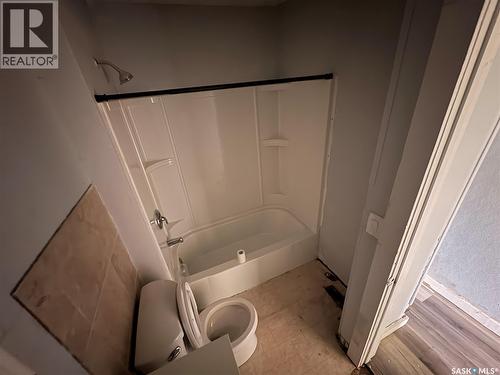 218 Main Street, Norquay, SK - Indoor Photo Showing Bathroom
