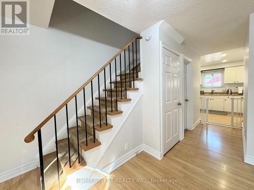 40 Maplehurst Square, Brampton, ON - Indoor Photo Showing Other Room