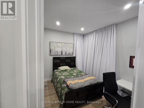 5 Norbury Crescent, Toronto, ON - Indoor