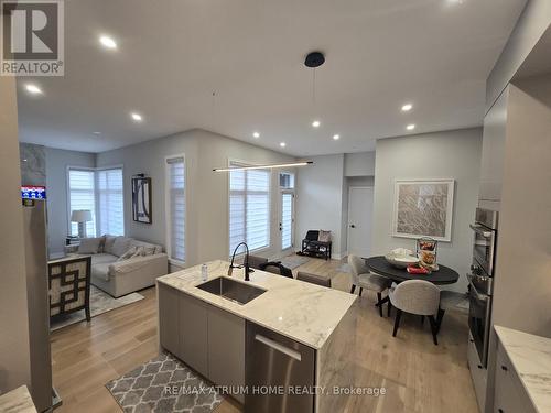 5 Norbury Crescent, Toronto, ON - Indoor
