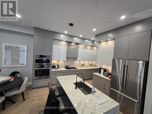 5 Norbury Crescent, Toronto, ON - Indoor
