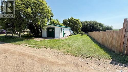 St 24 2Nd Street, Tompkins, SK 