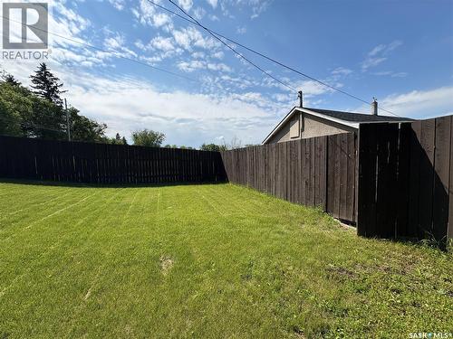 561 18Th Street E, Prince Albert, SK - Outdoor