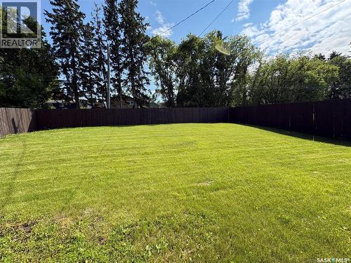 561 18Th Street E, Prince Albert, SK - Outdoor