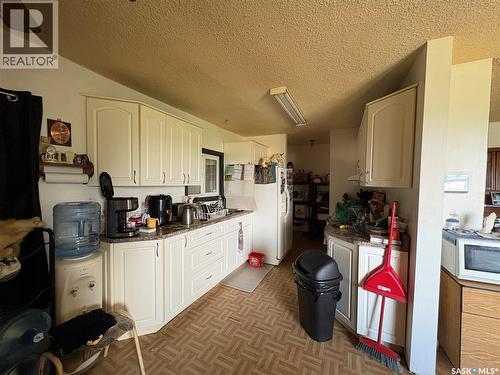561 18Th Street E, Prince Albert, SK - Indoor Photo Showing Kitchen