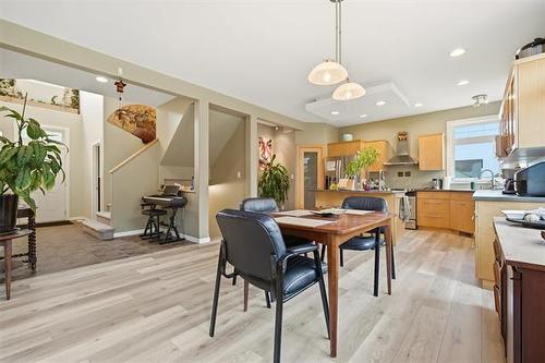 107 Hazel Ave, St Andrews, MB - Indoor