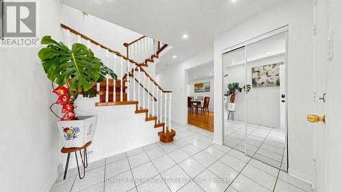 73 Doubtfire Crescent, Markham, ON - Indoor Photo Showing Other Room