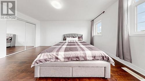 73 Doubtfire Crescent, Markham, ON - Indoor Photo Showing Bedroom
