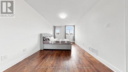 73 Doubtfire Crescent, Markham, ON - Indoor