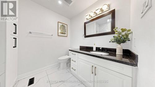73 Doubtfire Crescent, Markham, ON - Indoor Photo Showing Bathroom