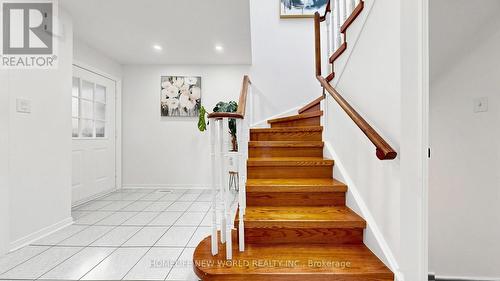 73 Doubtfire Crescent, Markham, ON - Indoor Photo Showing Other Room