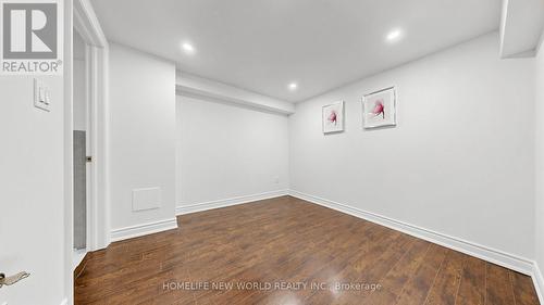 73 Doubtfire Crescent, Markham, ON - Indoor Photo Showing Other Room