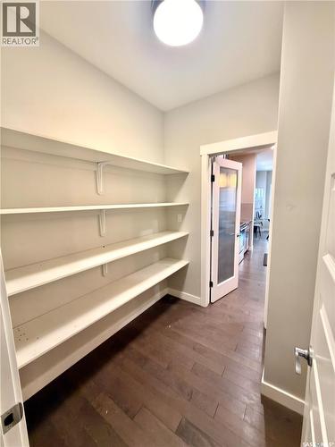 539 Secord Manor, Saskatoon, SK - Indoor