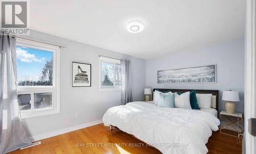 22 Dunbar Crescent, Markham, ON - Indoor Photo Showing Bedroom
