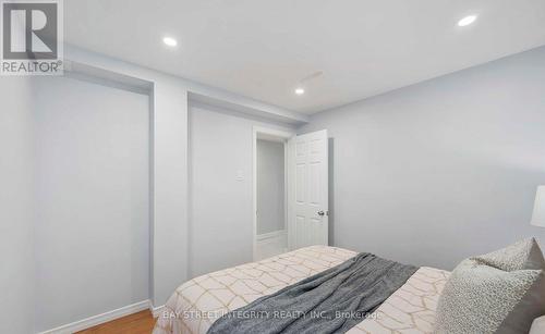 22 Dunbar Crescent, Markham, ON - Indoor Photo Showing Bedroom