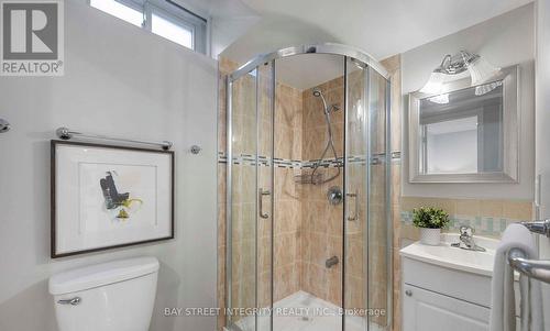 22 Dunbar Crescent, Markham, ON - Indoor Photo Showing Bathroom